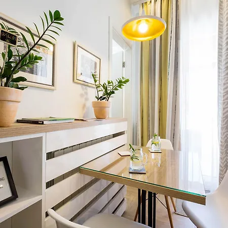 Apartment Luxury Art *